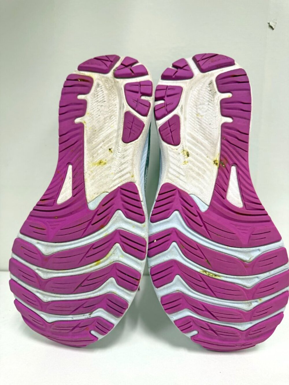 Asics Gel-Kayano 29 Running Shoes - Picture 9 of 10